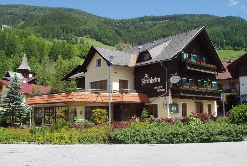 באד קליניקירשהיים Gasthof-Pension Alt Kirchheim מראה חיצוני תמונה